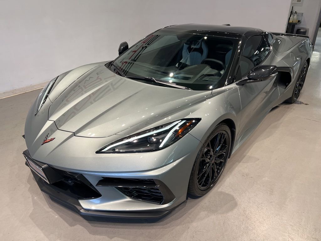 Used 2023 Chevrolet Corvette Stingray Premium Conv w/ Stealth Interior Trim Package image 11