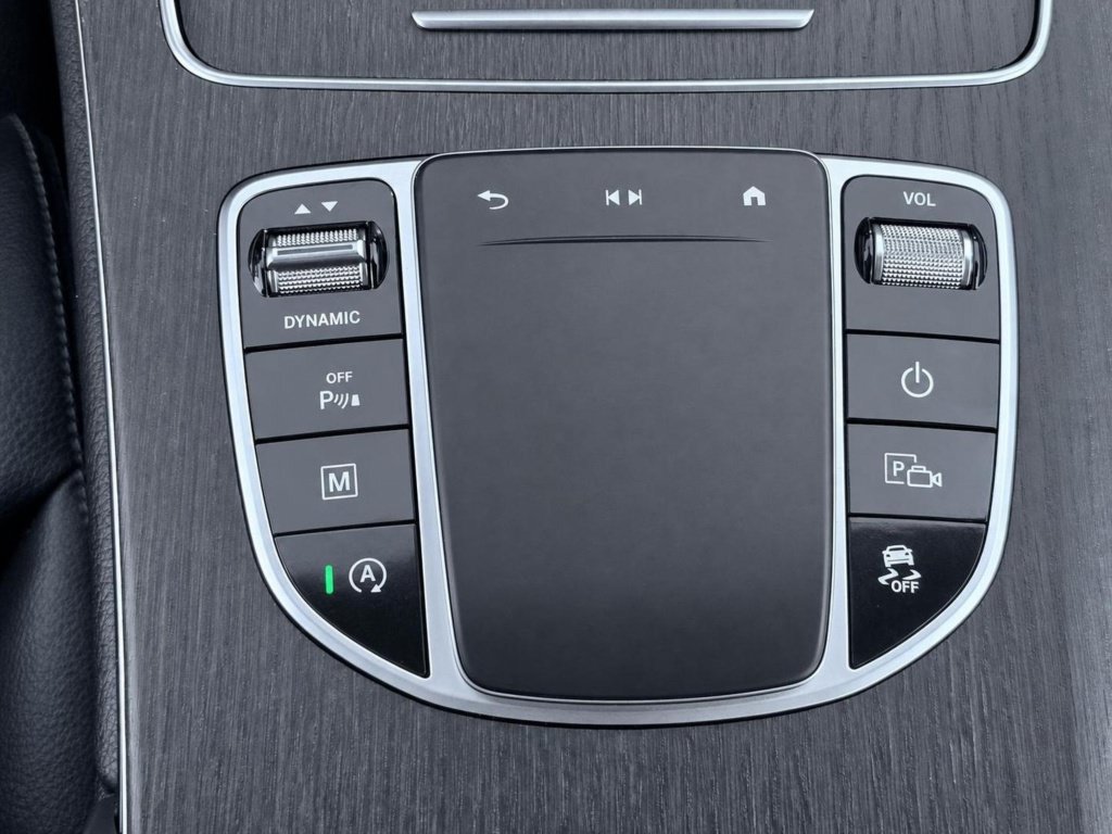 Used 2022 Mercedes-Benz GLC 300 4MATIC image 16