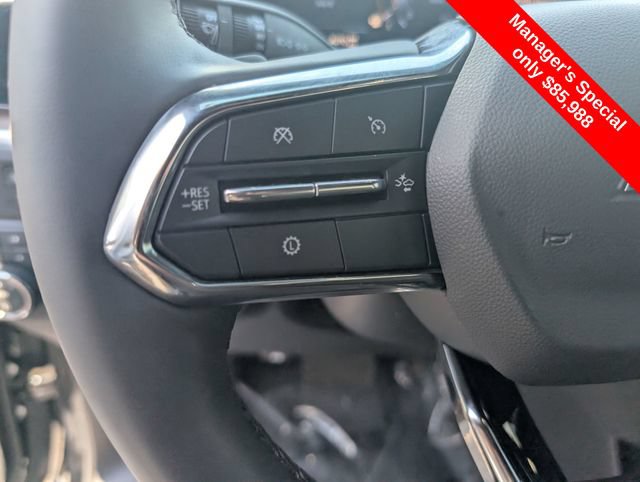 Used 2026 Chevrolet Suburban High Country AWD/4WD image 18