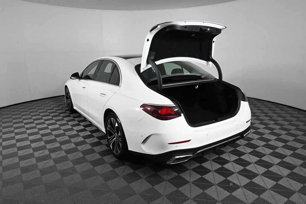 Used 2025 Mercedes-Benz E 350 Sedan image 30