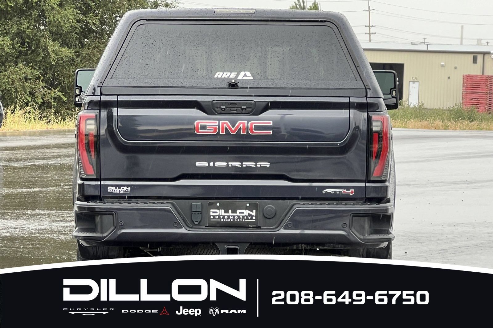 Used 2024 GMC Sierra 2500 AT4 w/ AT4 Premium Plus Package AWD/4WD image 8