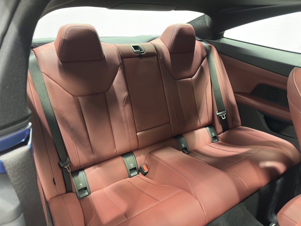 Used 2025 BMW 430i xDrive Coupe w/ Convenience Package image 18