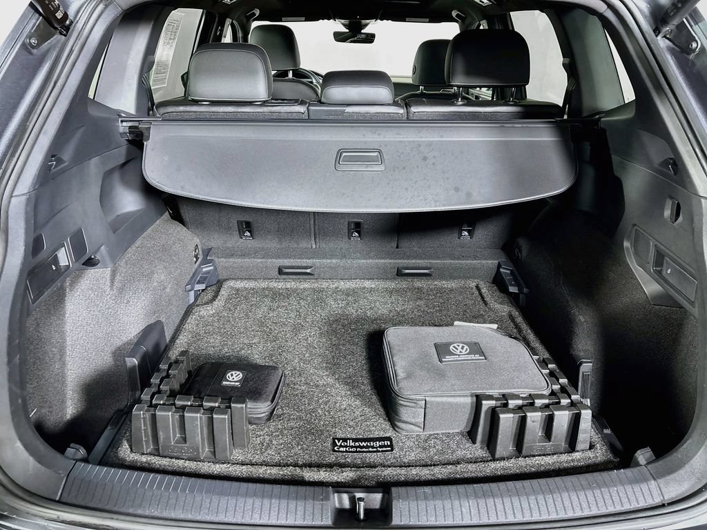 Certified 2023 Volkswagen Tiguan SEL R-Line AWD/4WD image 23