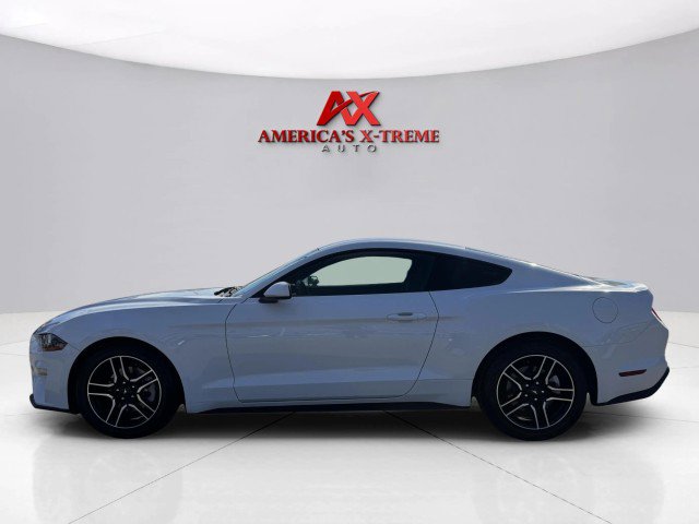 Used 2021 Ford Mustang Coupe image 2