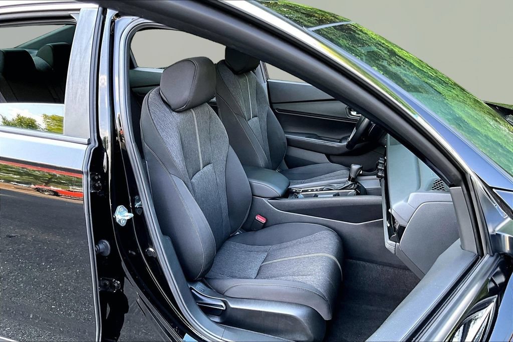Certified 2025 Honda Accord Sport image 20