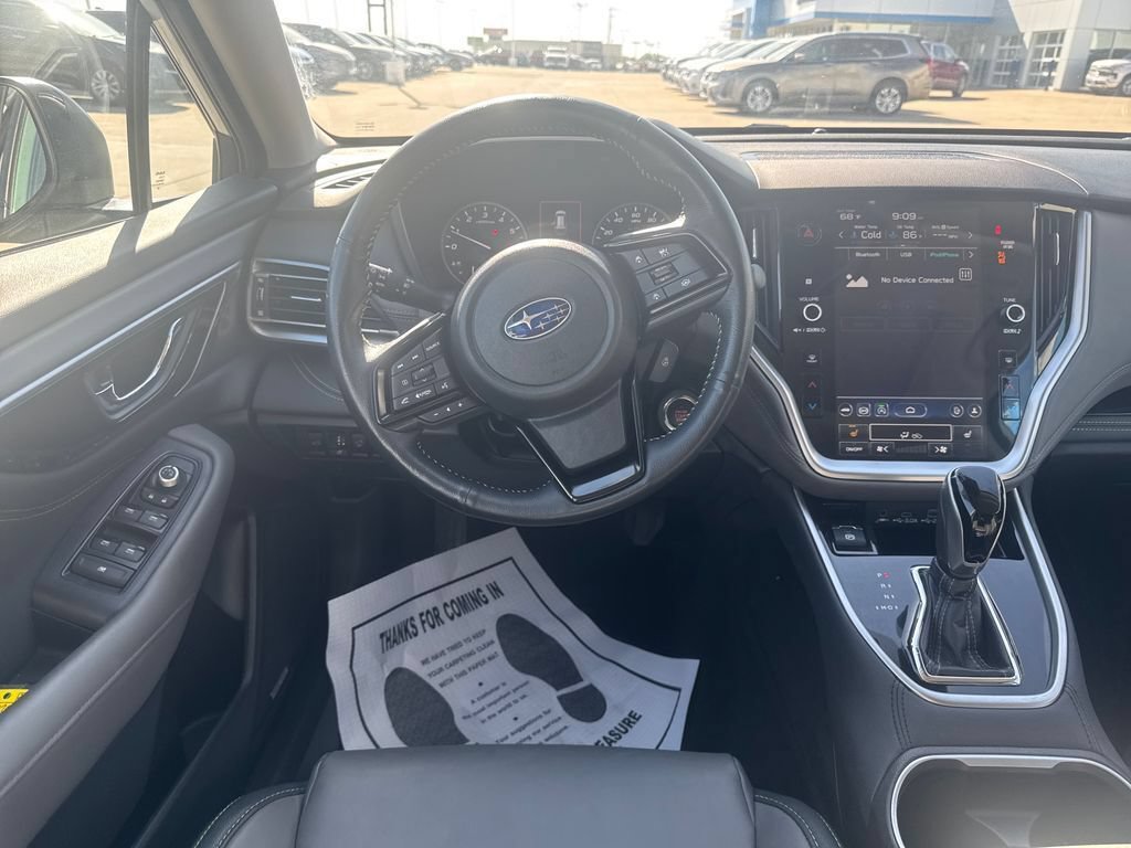 Used 2025 Subaru Outback Onyx Edition AWD/4WD image 14