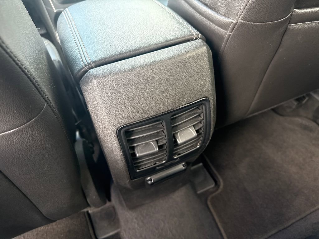 Used 2014 Ford Escape Titanium FWD image 17