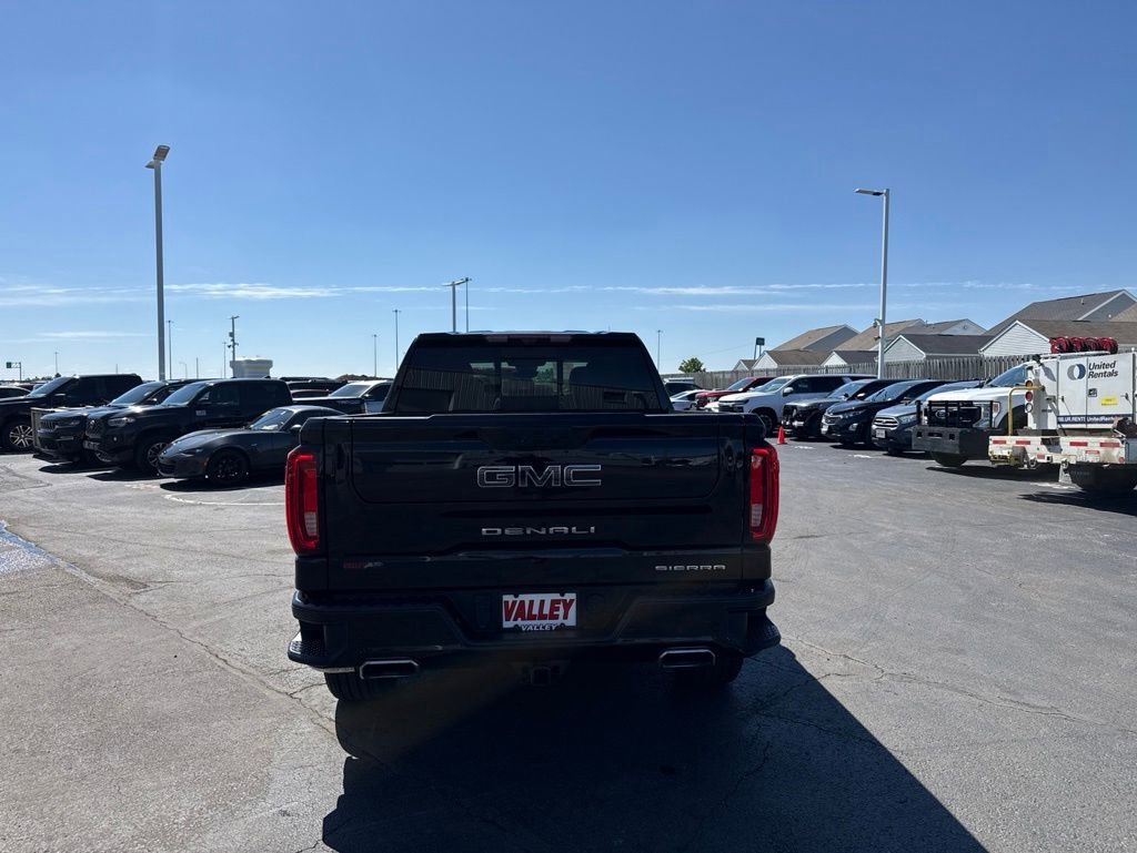 Used 2023 GMC Sierra 1500 Denali Ultimate AWD/4WD image 41