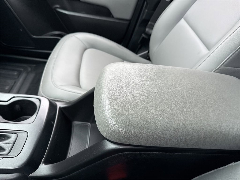 Used 2022 Chevrolet Colorado W/T w/ WT Convenience Package image 21