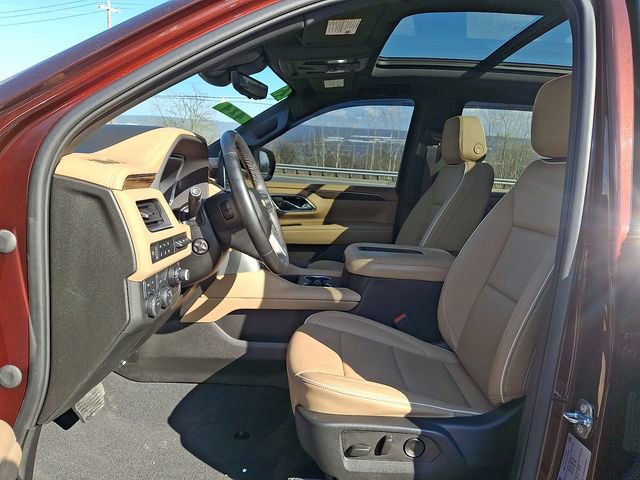 Used 2023 Chevrolet Tahoe Premier AWD/4WD image 13