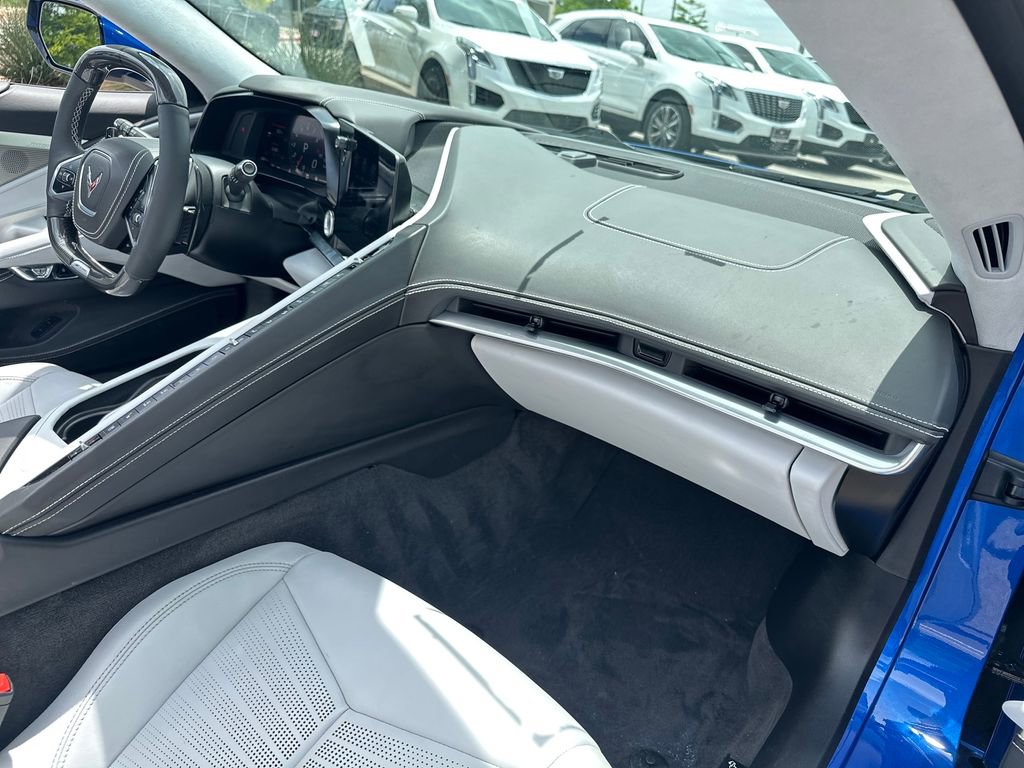 Used 2023 Chevrolet Corvette Z06 RWD image 37