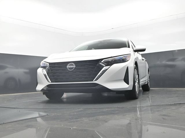 Used 2025 Nissan Sentra S FWD image 26