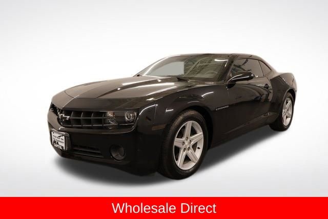 Used 2013 Chevrolet Camaro LS image 5