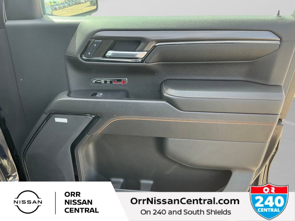 Used 2023 GMC Sierra 1500 AT4 w/ Technology Package AWD/4WD image 25