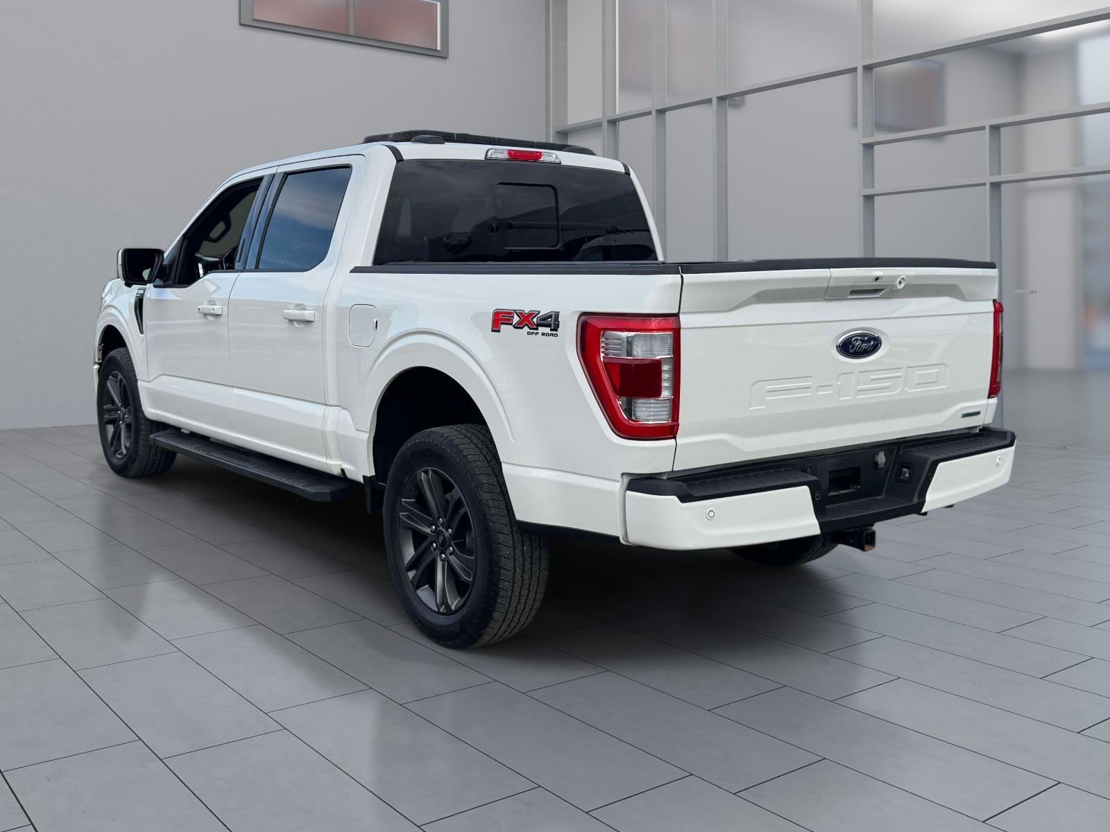 Used 2023 Ford F150 Lariat AWD/4WD image 5