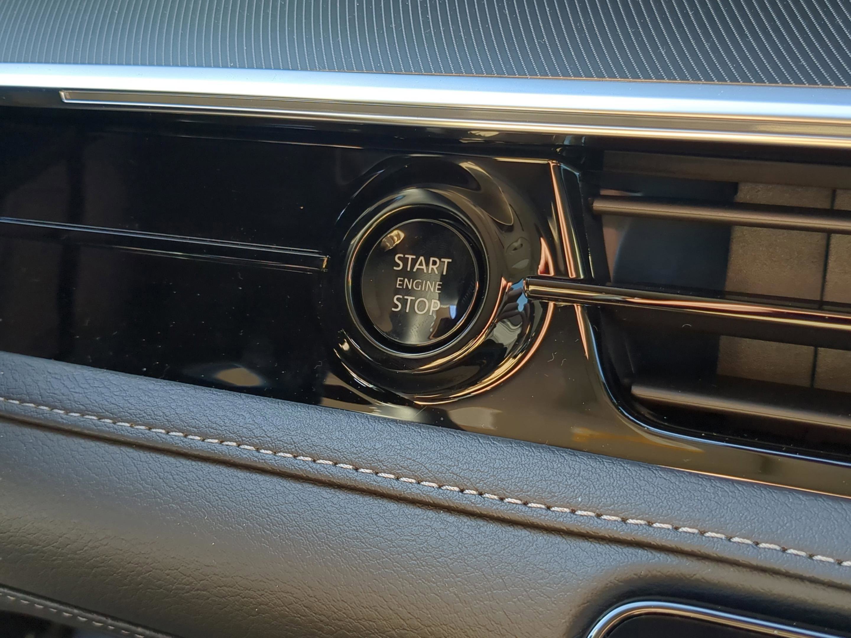 New 2026 INFINITI QX80 Luxe w/ Cargo Package image 18