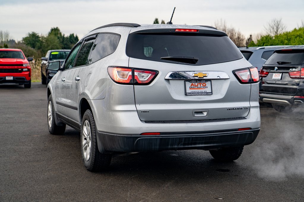Used 2014 Chevrolet Traverse LS AWD/4WD image 11