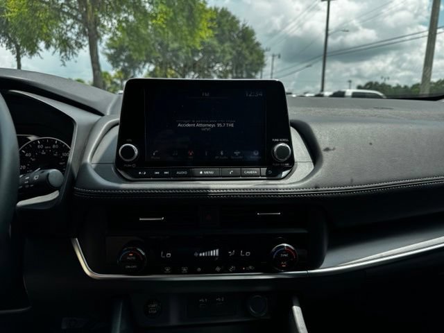 Used 2026 Nissan Rogue SV FWD image 25