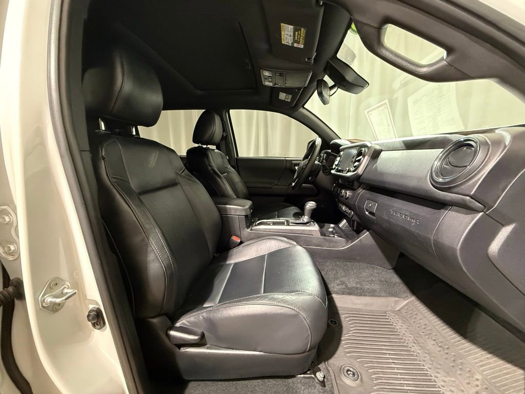 Certified 2023 Toyota Tacoma TRD Sport w/ TRD Premium Sport Package AWD/4WD image 21