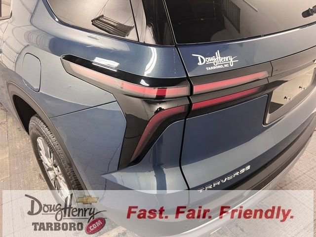 New 2026 Chevrolet Traverse LT w/ Driver Confidence Package FWD image 12