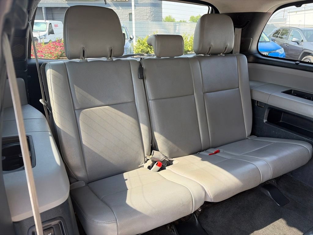 Used 2012 Toyota Sequoia Platinum AWD/4WD image 16