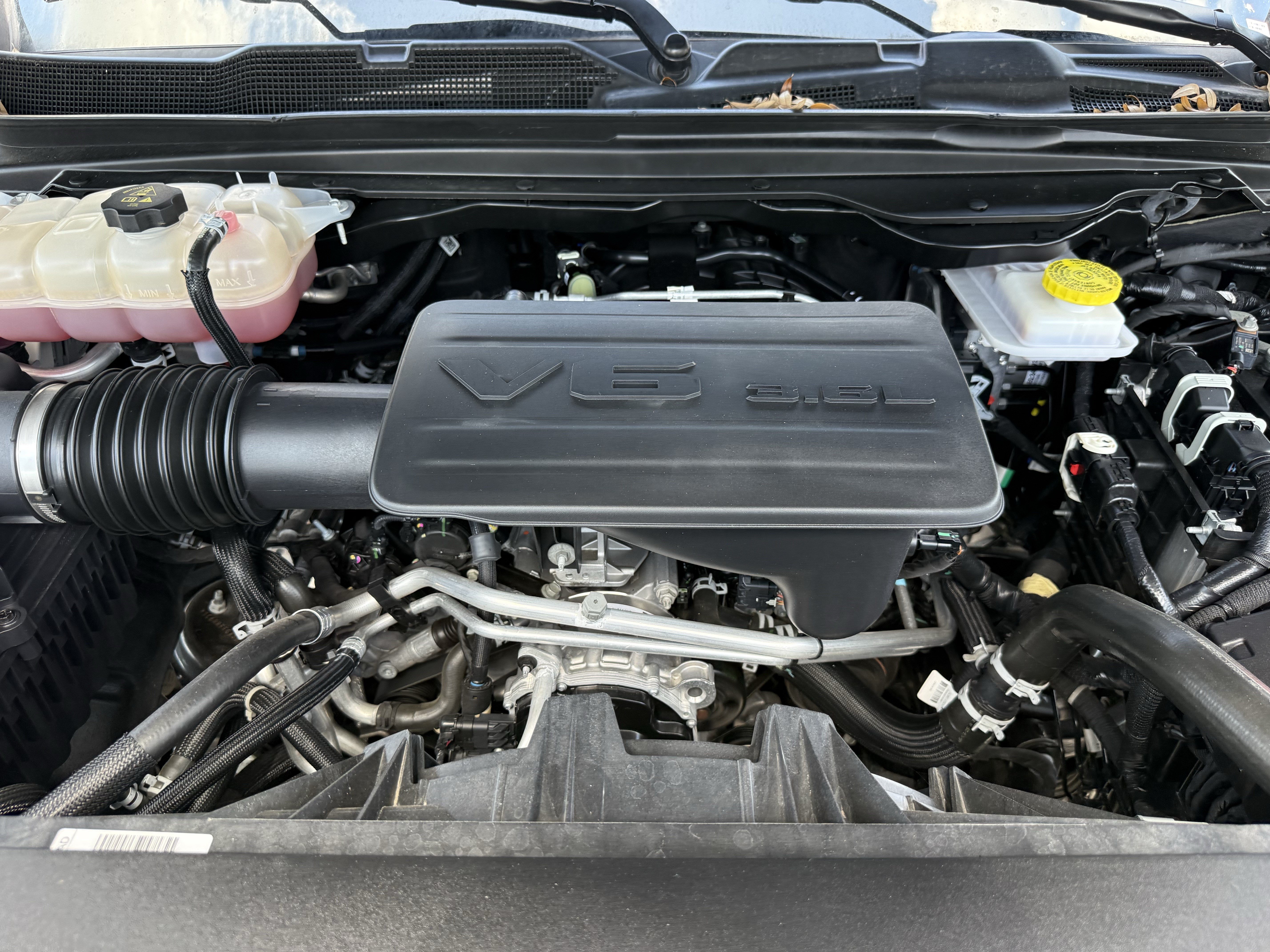 Used 2025 RAM 1500 Big Horn AWD/4WD image 33