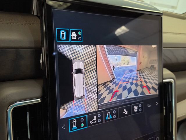 New 2026 GMC Yukon XL Denali w/ Denali Reserve Package image 21