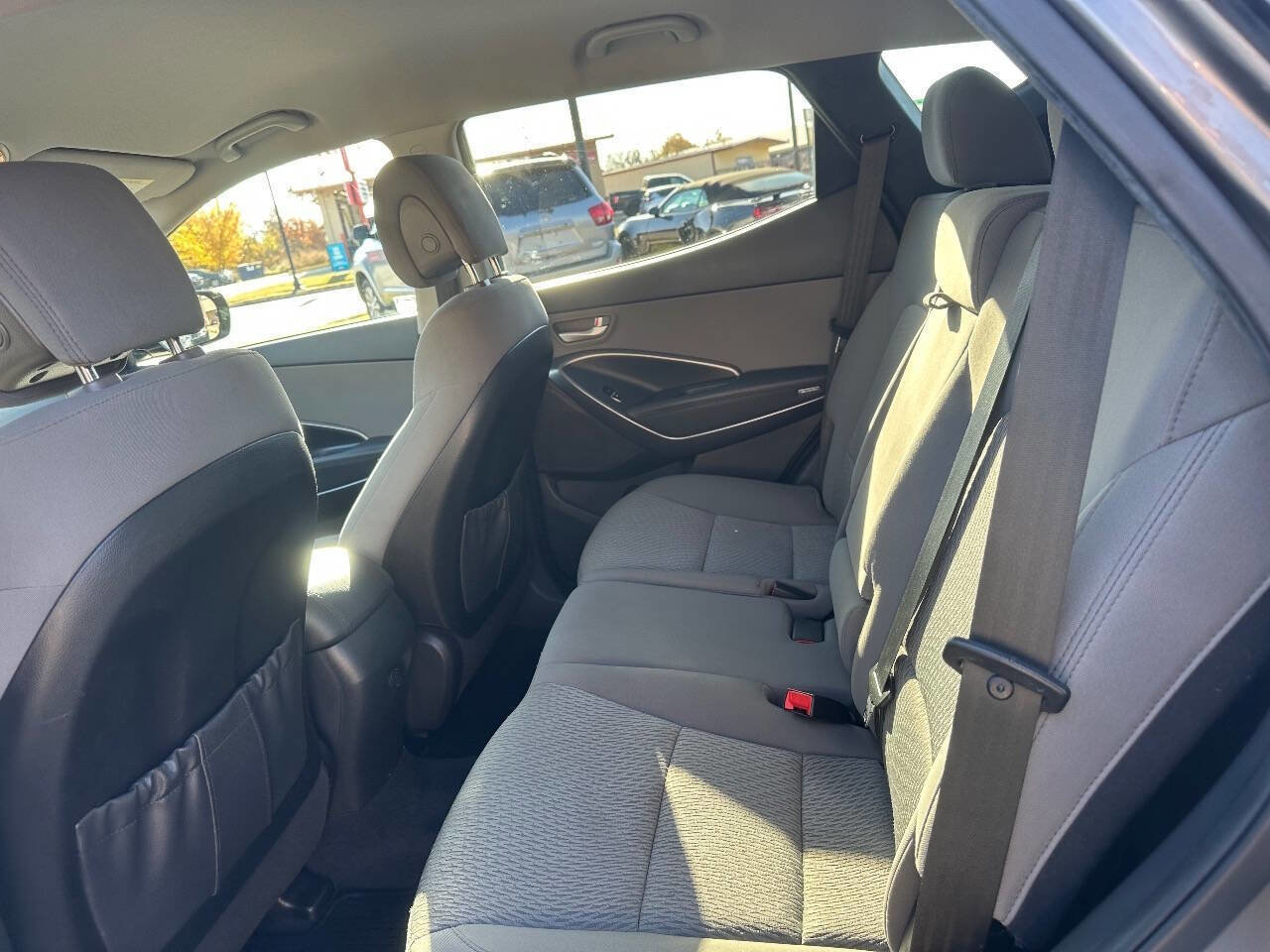 Used 2017 Hyundai Santa Fe Sport image 12