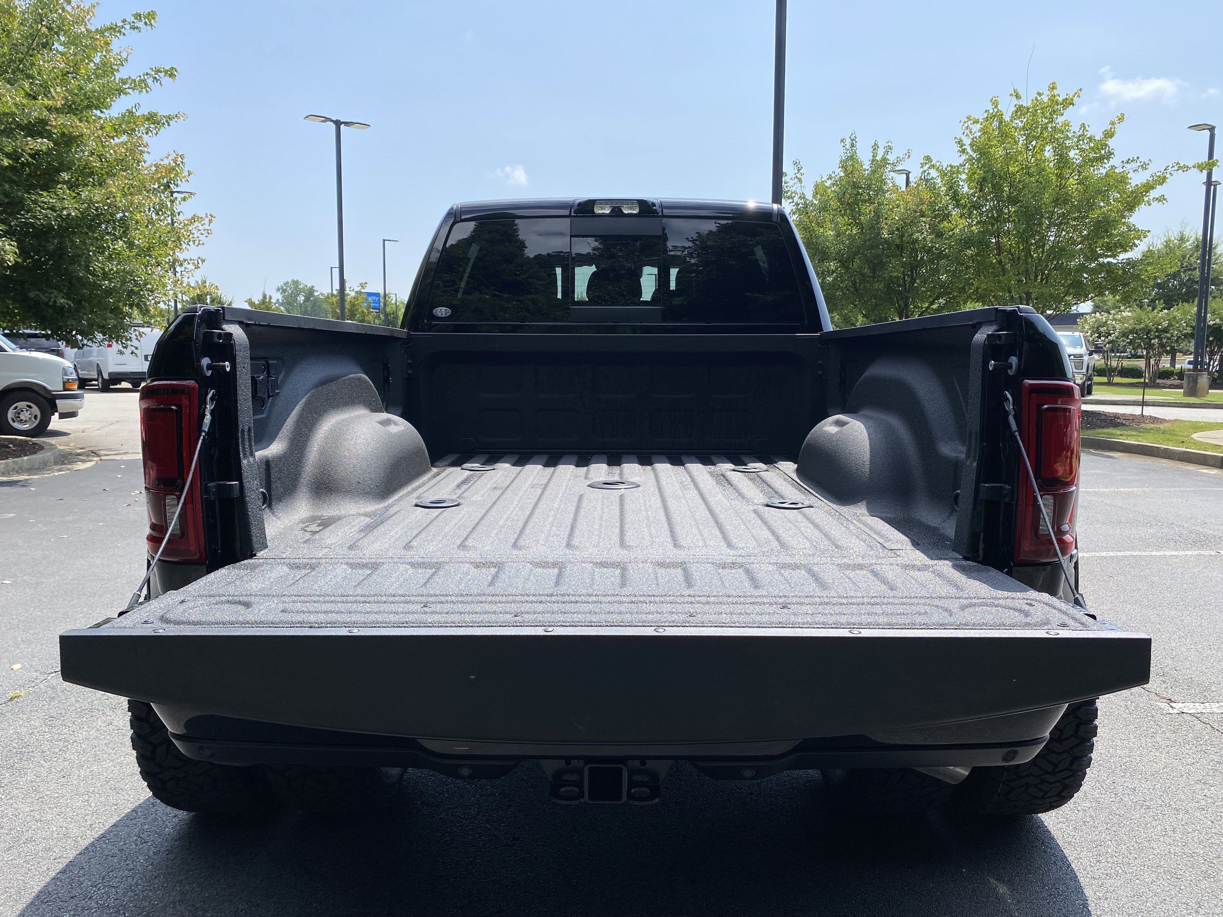 Used 2026 RAM 3500 Limited AWD/4WD image 11