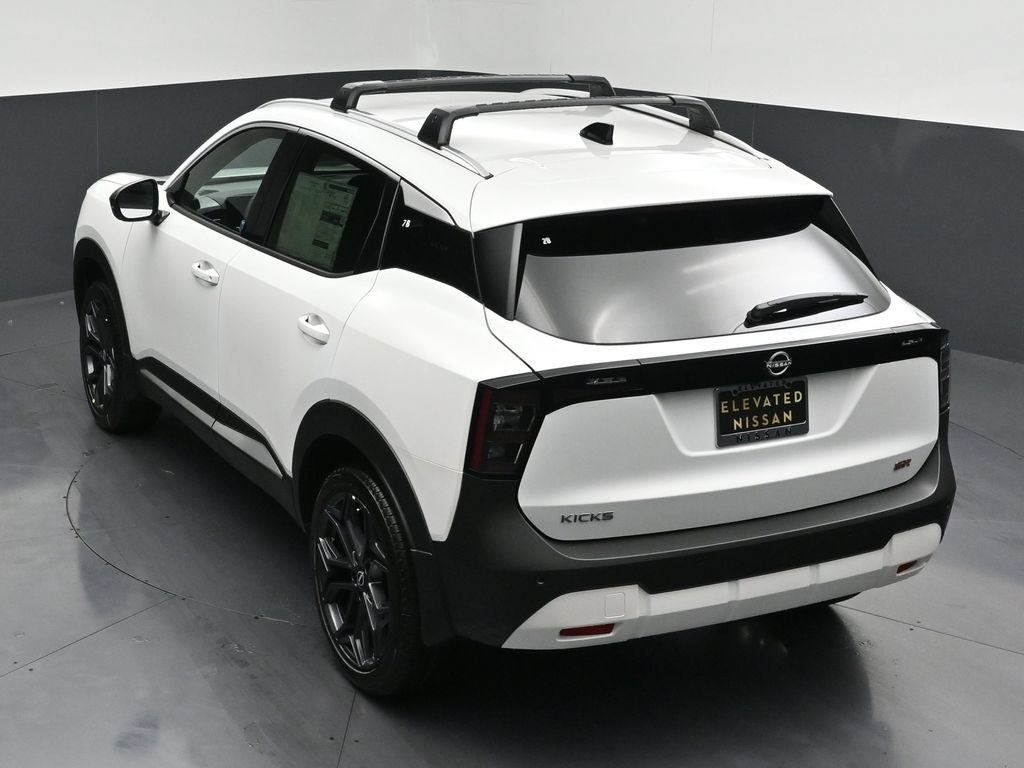 New 2026 Nissan Kicks SR w/ Cold Weather Package FWD image 23