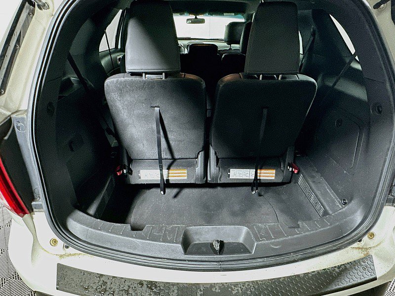 Used 2013 Ford Explorer XLT AWD/4WD image 25