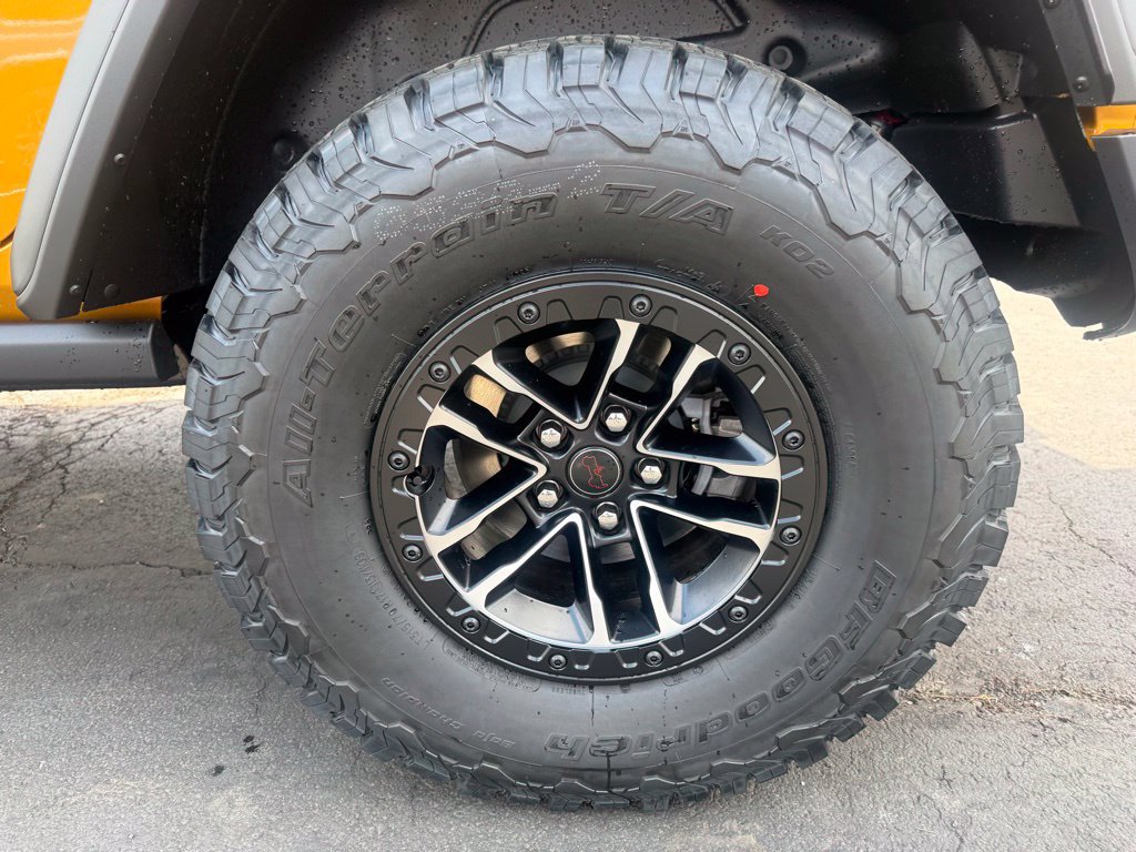 New 2026 Jeep Wrangler Unlimited Rubicon w/ Xtreme 35 Tire Package AWD/4WD image 38