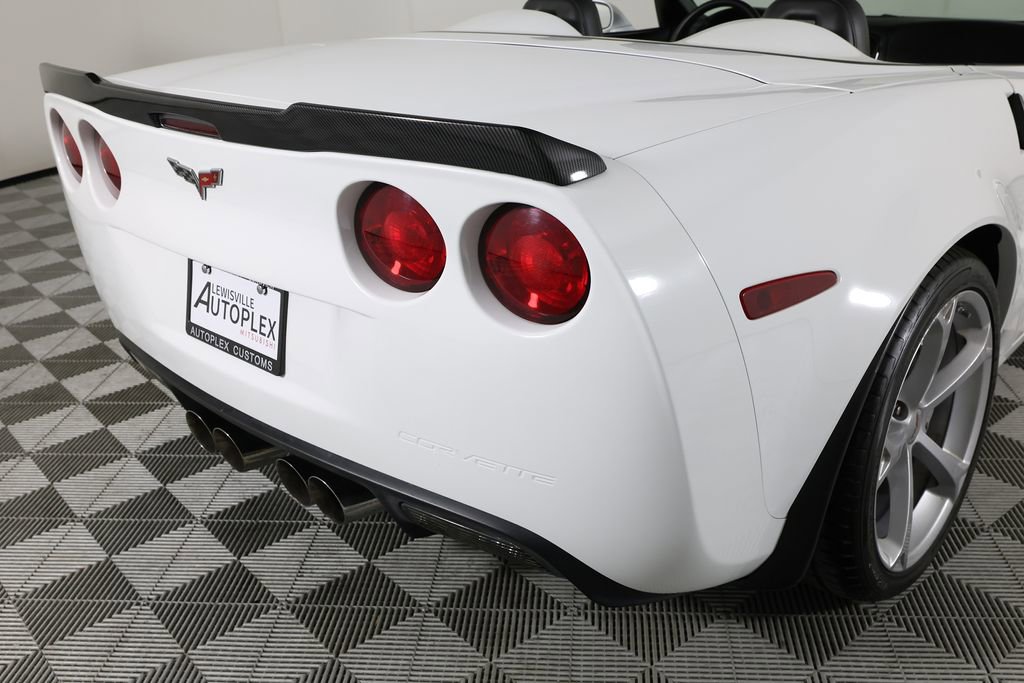Used 2011 Chevrolet Corvette Grand Sport w/ Preferred Equipment Group RWD image 48