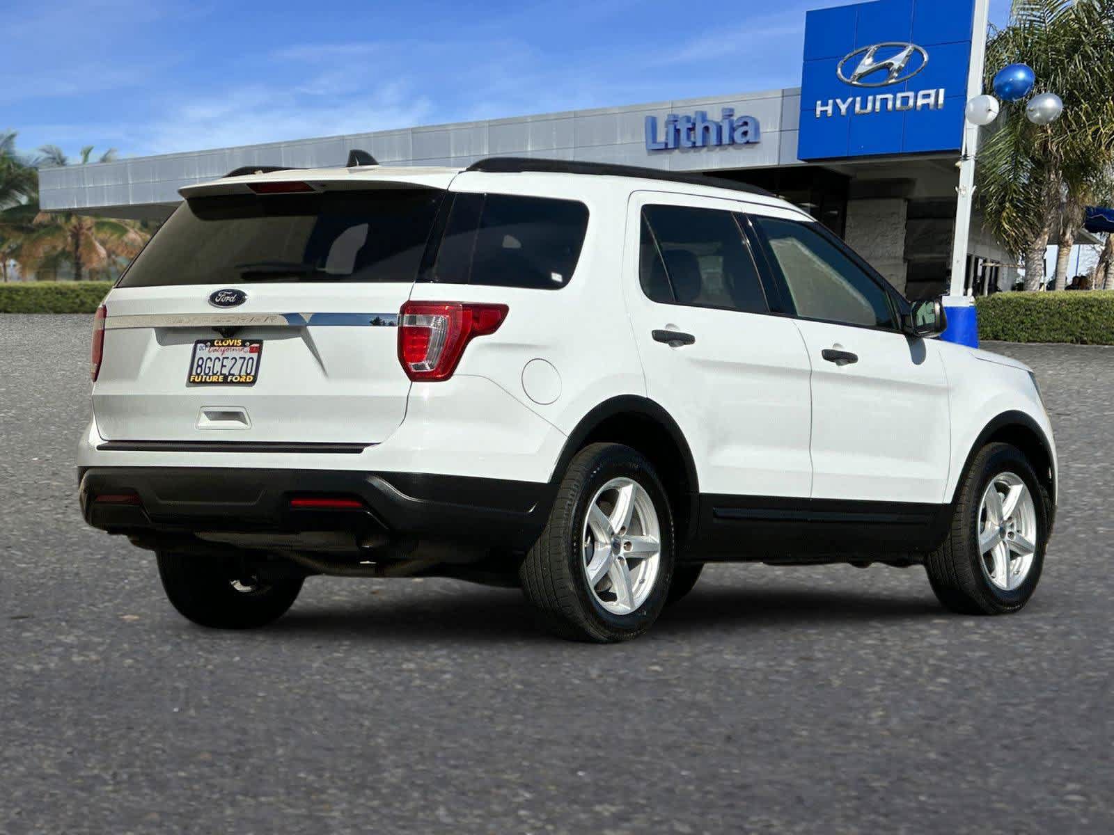 Used 2018 Ford Explorer FWD image 3