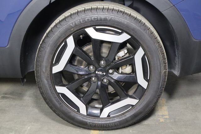 Used 2024 Kia Telluride S FWD image 43