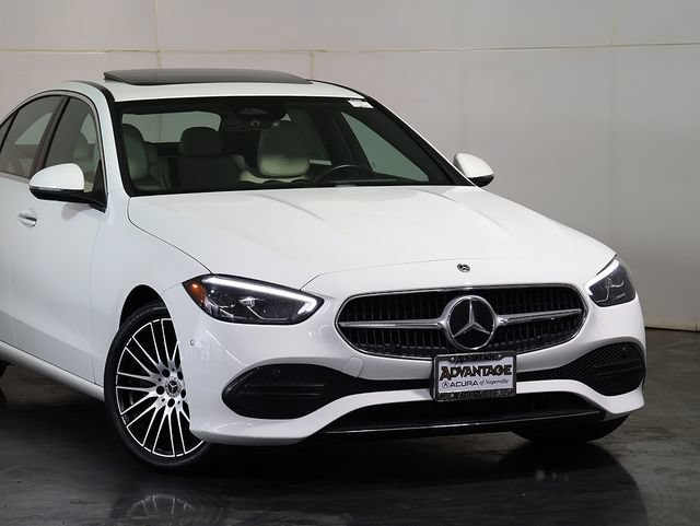 Used 2025 Mercedes-Benz C 300 4MATIC Sedan image 6