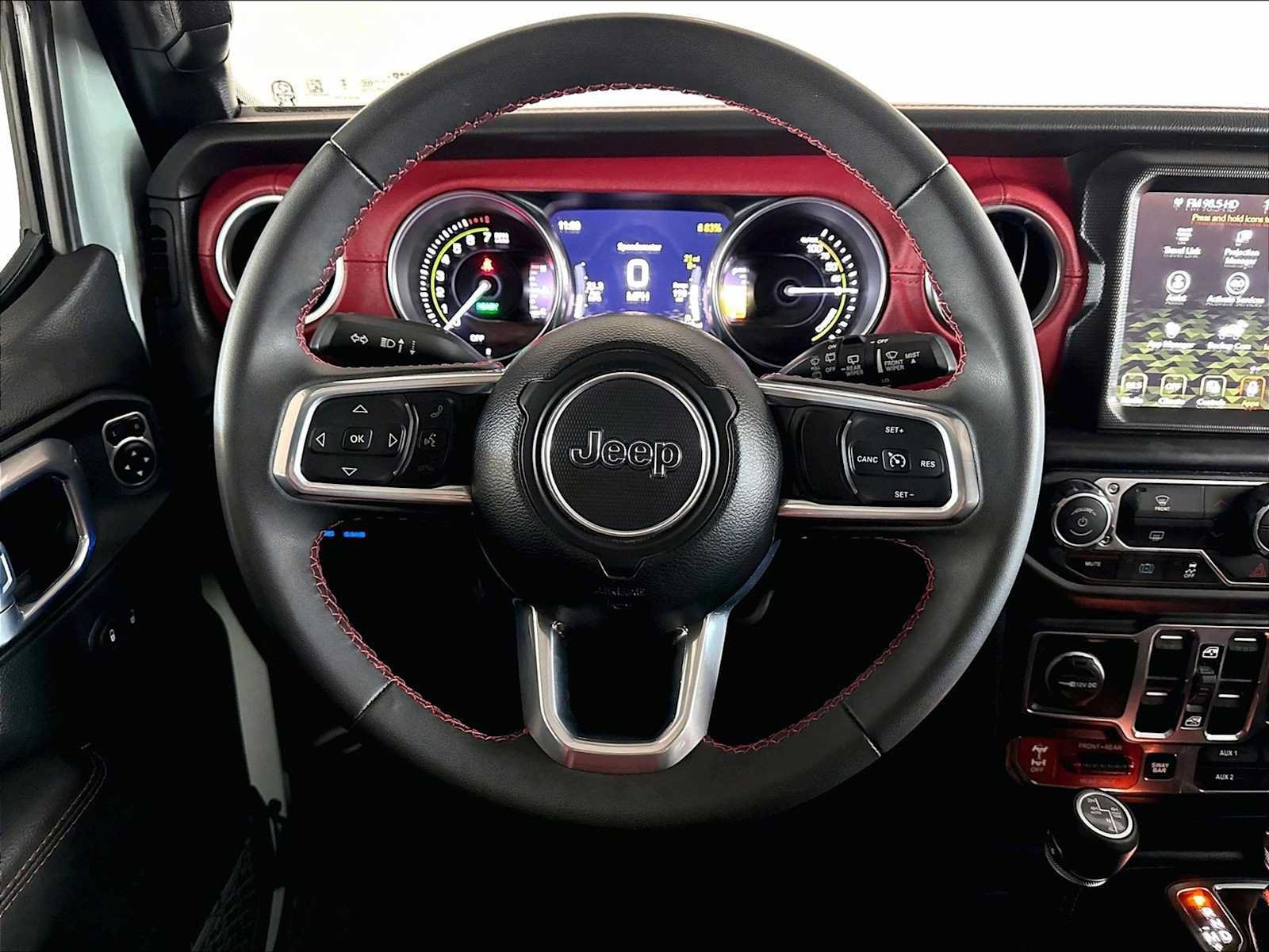 Used 2023 Jeep Wrangler Unlimited Rubicon 4xe AWD/4WD image 17