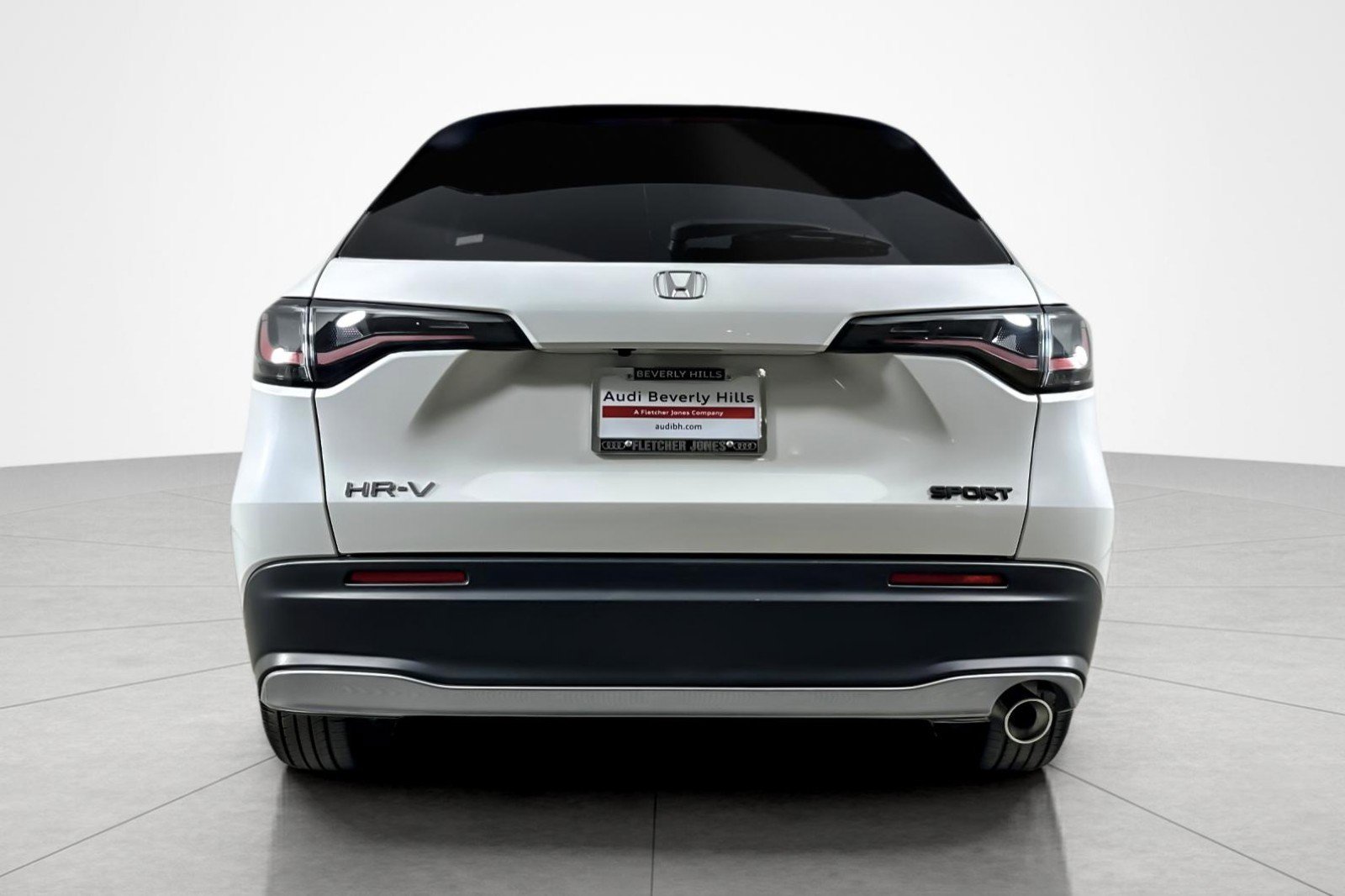 Used 2025 Honda HR-V Sport image 4