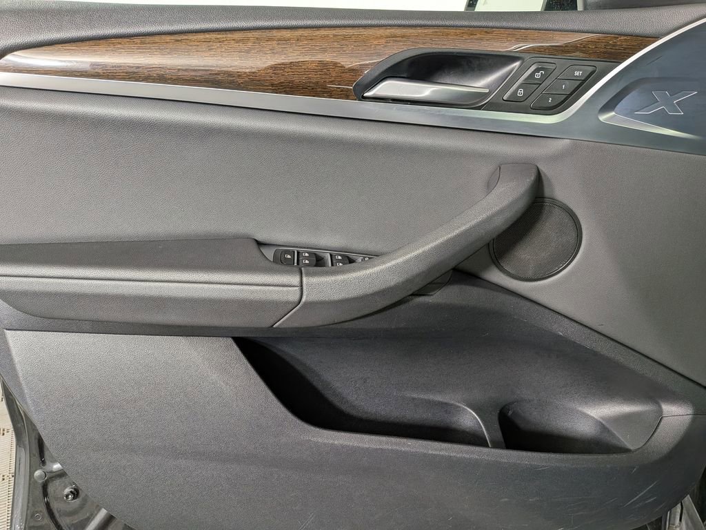 Used 2019 BMW X3 xDrive30i w/ Driving Assistance Package image 16