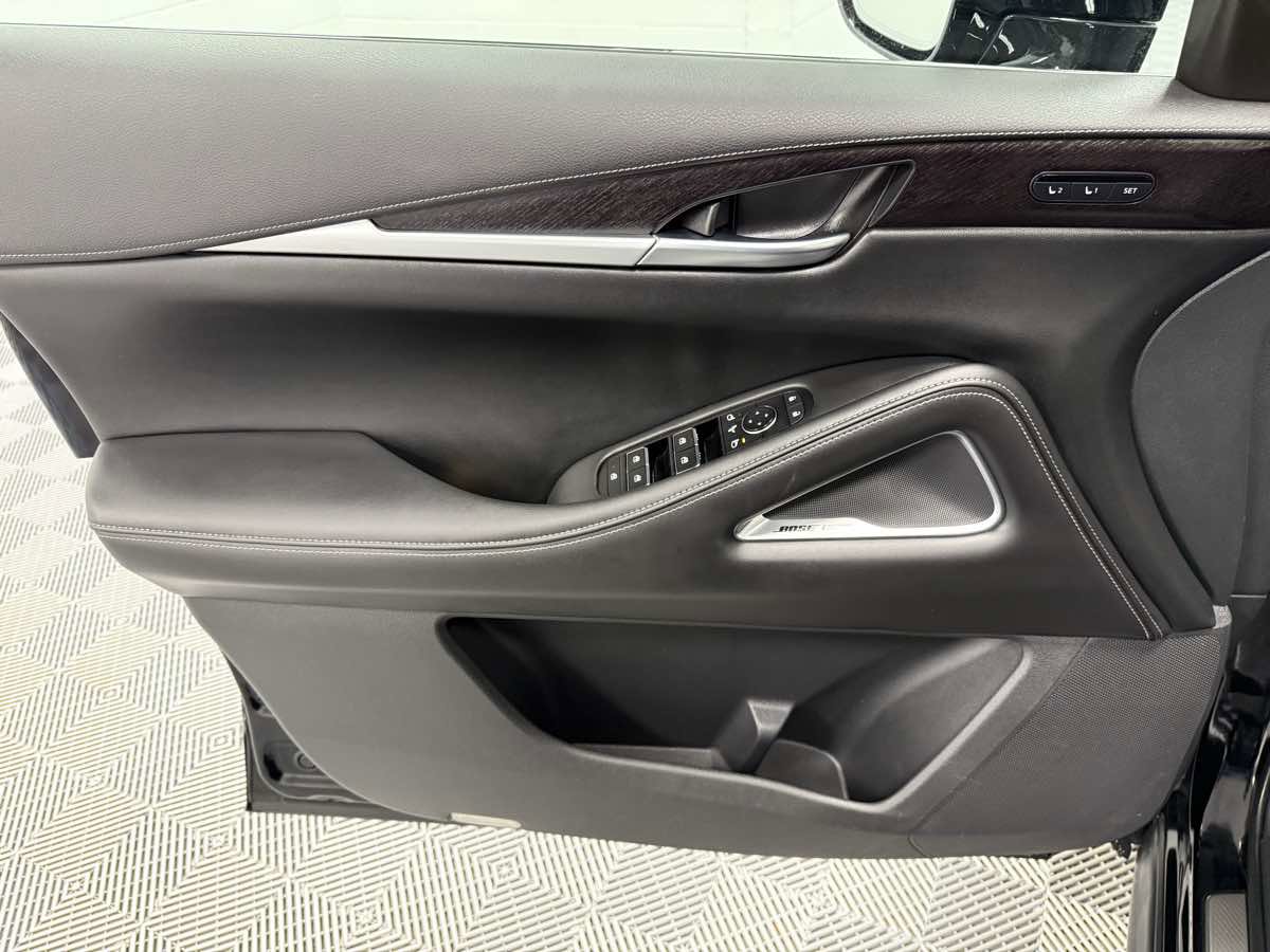 Used 2022 INFINITI QX60 Sensory image 10