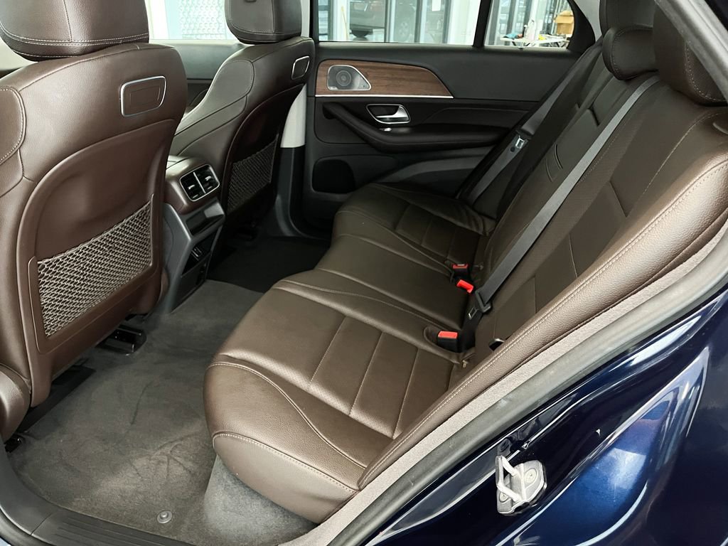 Used 2020 Mercedes-Benz GLE 450 4MATIC w/ Premium Package image 29