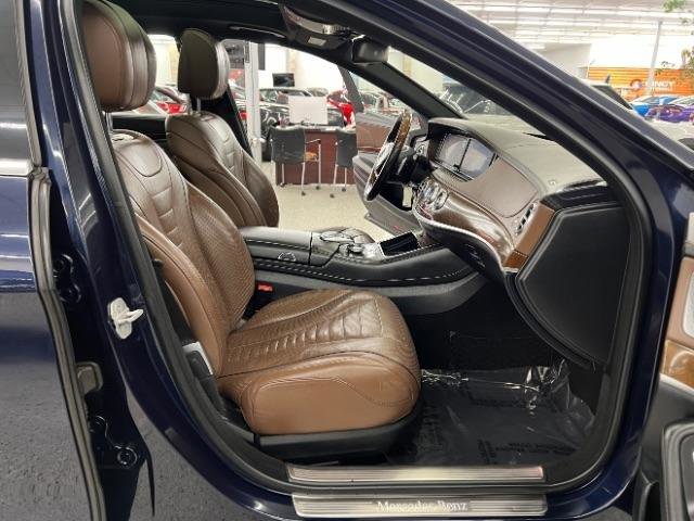 Used 2017 Mercedes-Benz S 550 4MATIC Sedan w/ Premium Package image 15