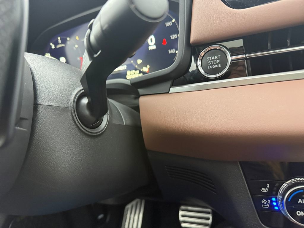 New 2026 Mitsubishi Outlander SEL AWD/4WD image 31
