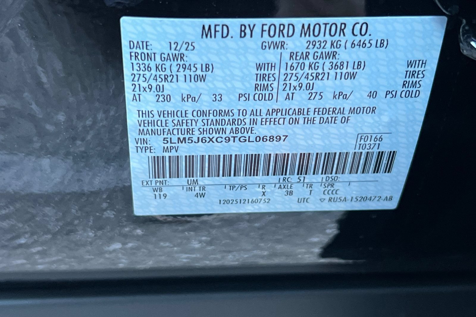 New 2026 Lincoln Aviator AWD w/ Jet Appearance Package image 25