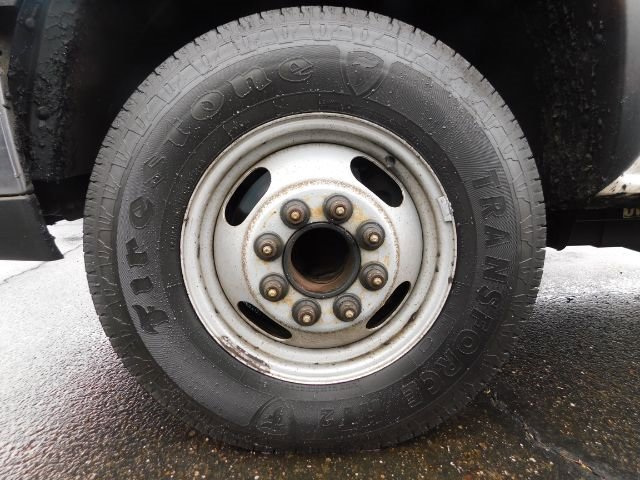 Used 2006 Chevrolet Silverado 3500 2WD Regular Cab image 10