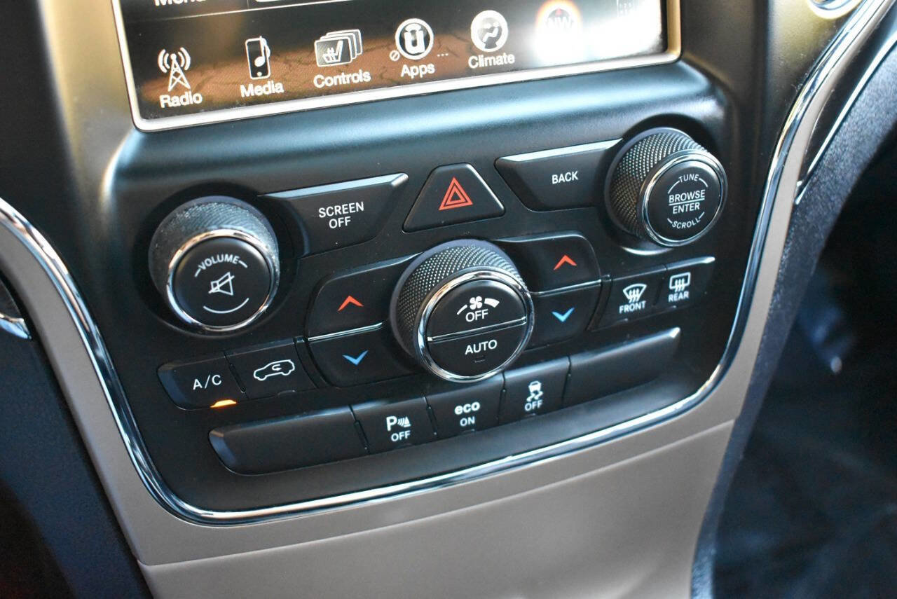 Used 2015 Jeep Grand Cherokee Limited w/ Luxury Group II AWD/4WD image 36