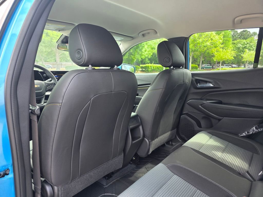New 2026 Chevrolet Trax LT FWD image 23