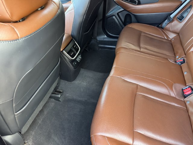 Used 2020 Subaru Outback Touring XT AWD/4WD image 17