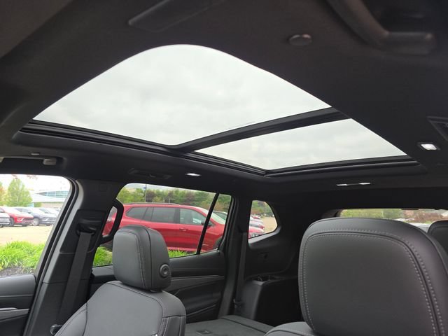 New 2026 Buick Enclave Preferred w/ Power Package AWD/4WD image 5