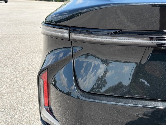 New 2026 Lexus ES 350e w/ Convenience Package FWD image 10